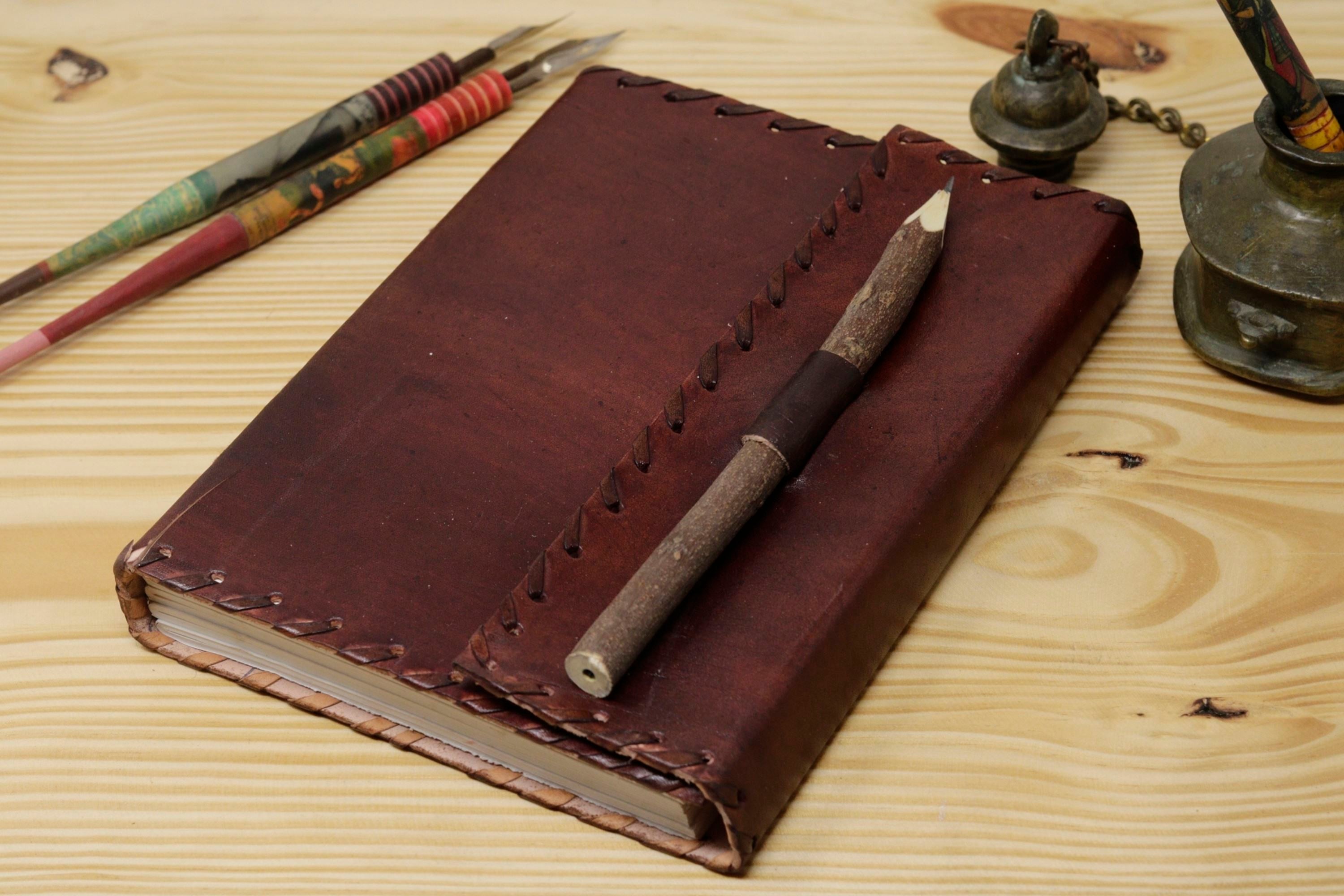 Handmade Vintage Leather Journal - Side Stitch Pencil