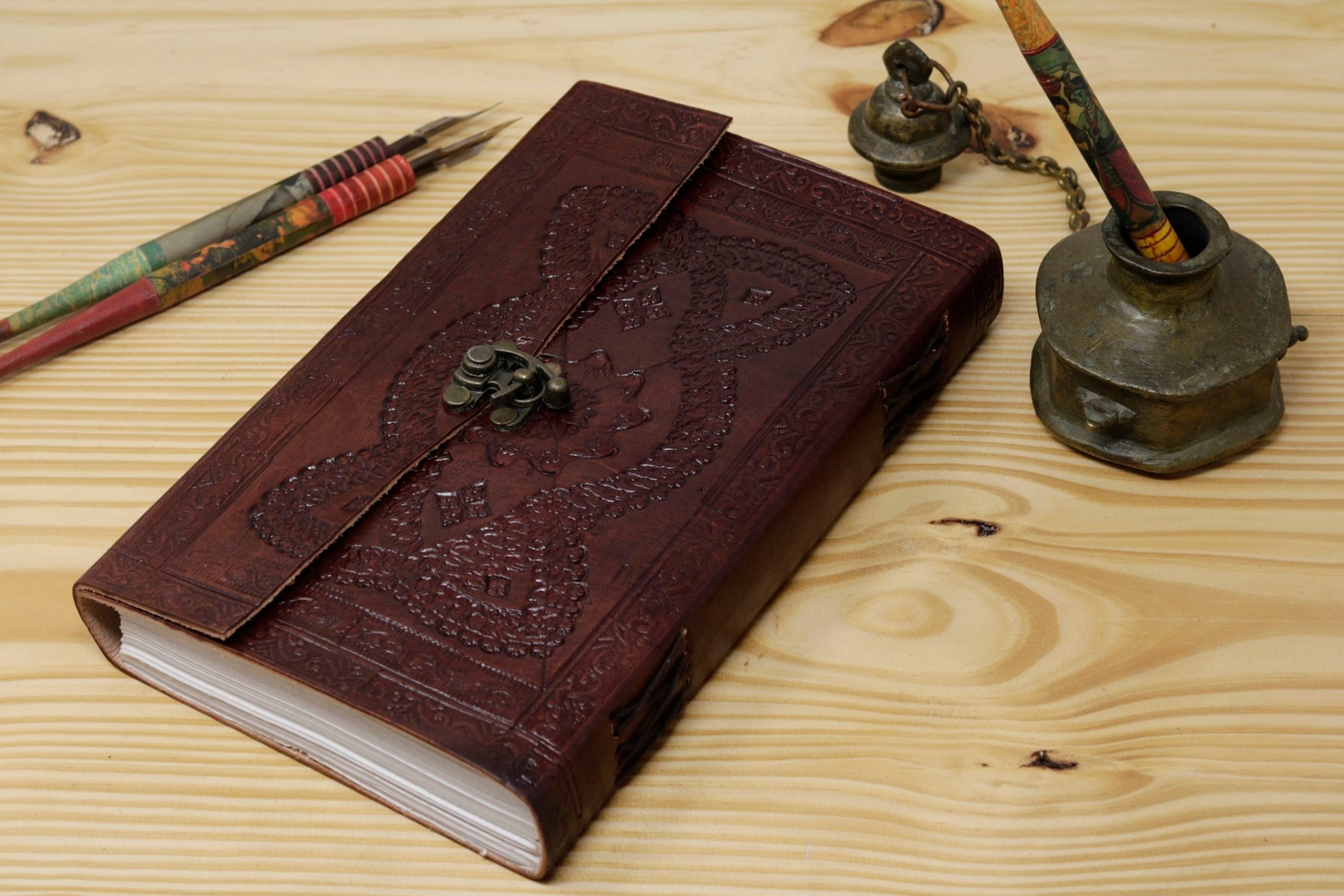 Vintage Handmade Leather Journal - Bow Lock