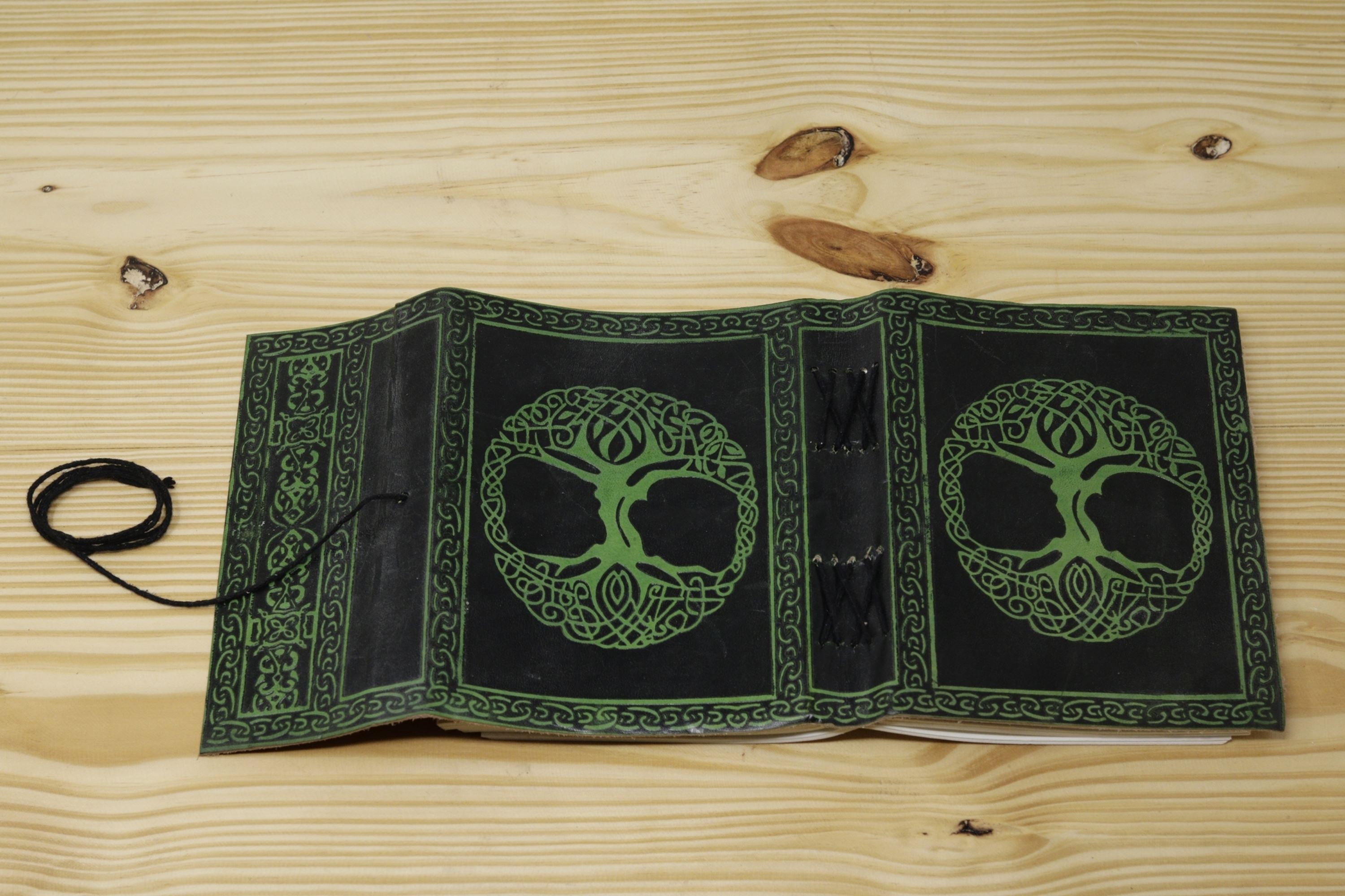 Vintage Handmade Leather Journal - Green Black Tree of Life Dori