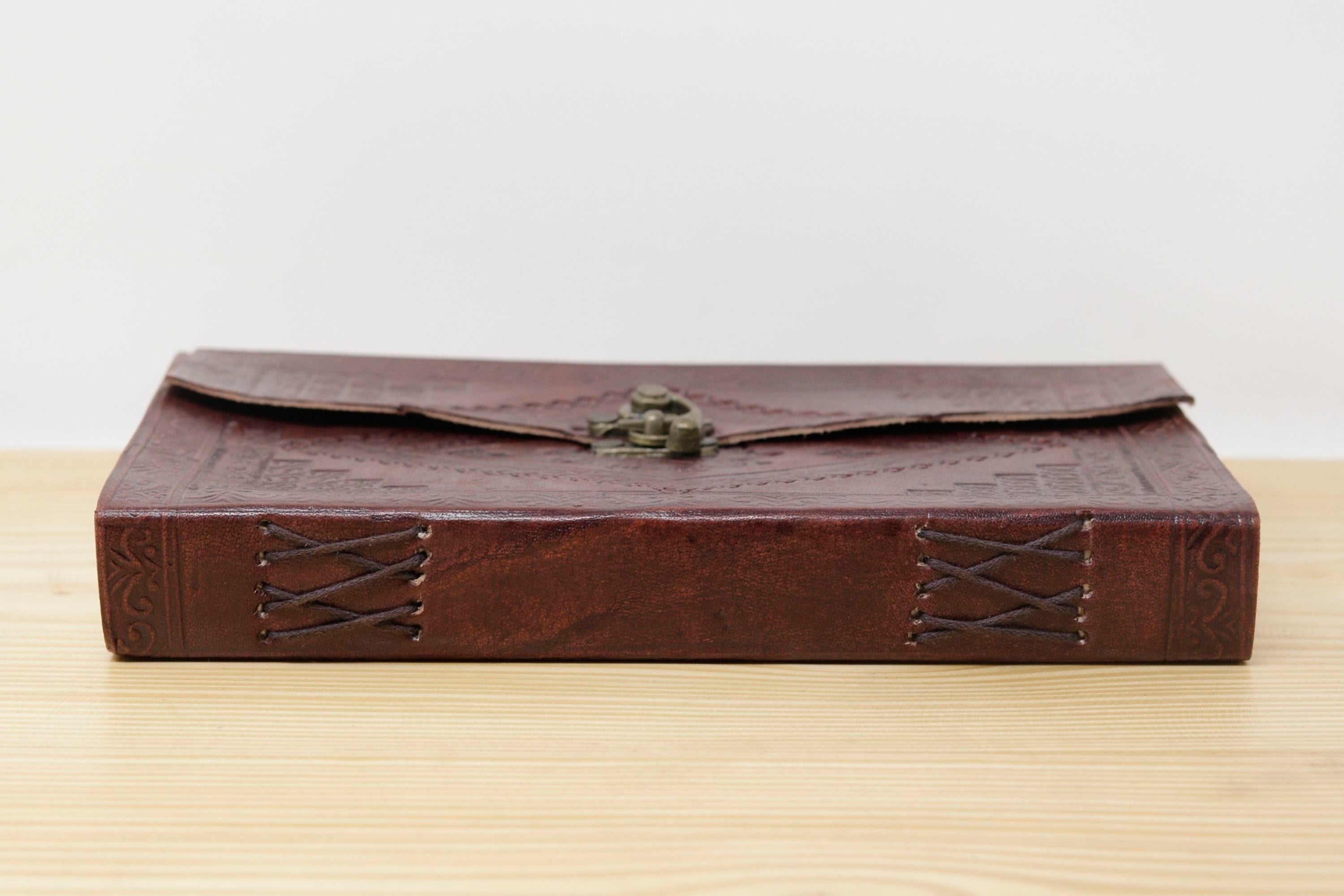 Vintage Handmade Leather Journal - Diamond Lock